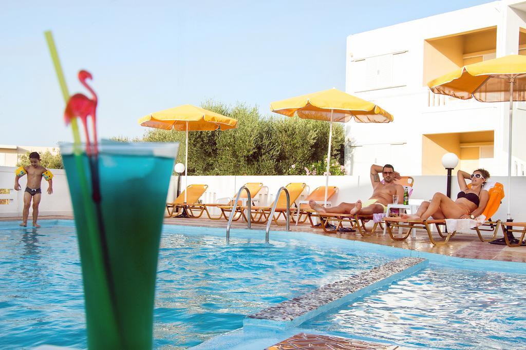 Elena Rooms & Apartments Gerani  Exteriér fotografie
