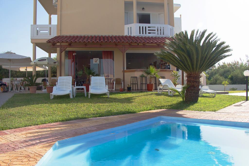 Elena Rooms & Apartments Gerani  Exteriér fotografie
