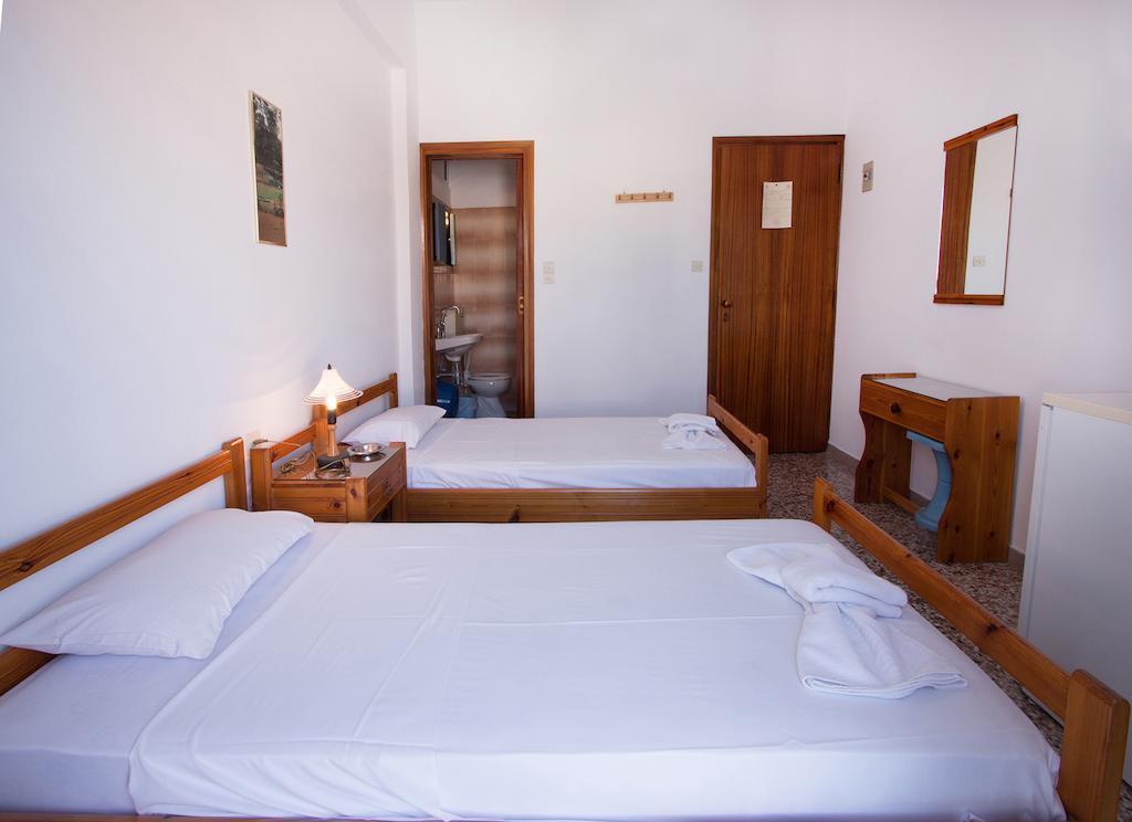 Elena Rooms & Apartments Gerani  Pokoj fotografie