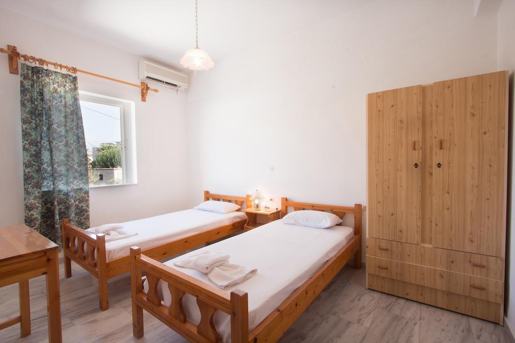 Elena Rooms & Apartments Gerani  Pokoj fotografie